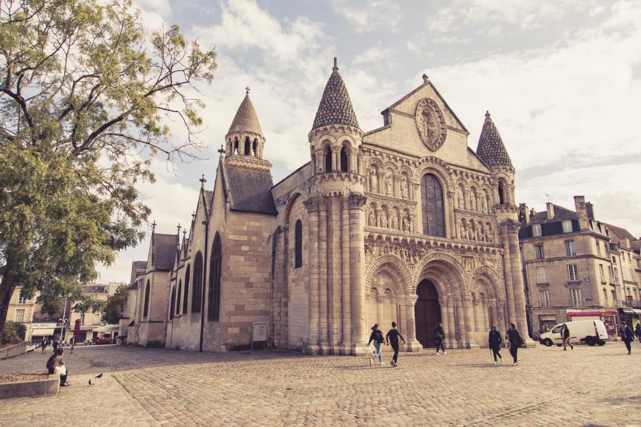 La Maison De La Liberte Studio Jules Verne Poitiers Zewnętrze zdjęcie